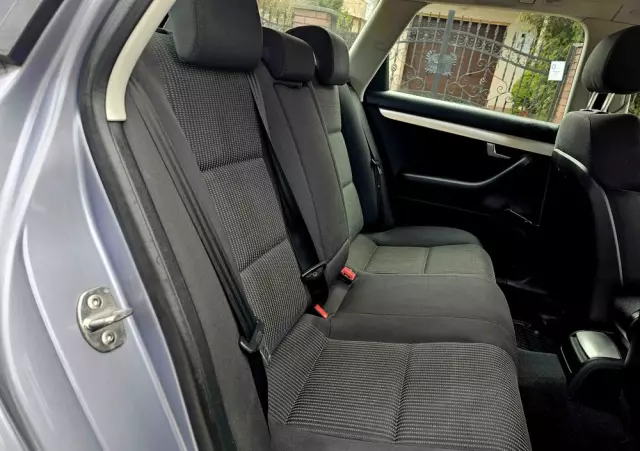 AUDI A4 Avant 1.8 T quattro