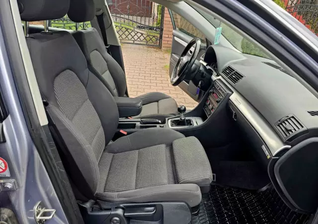 AUDI A4 Avant 1.8 T quattro