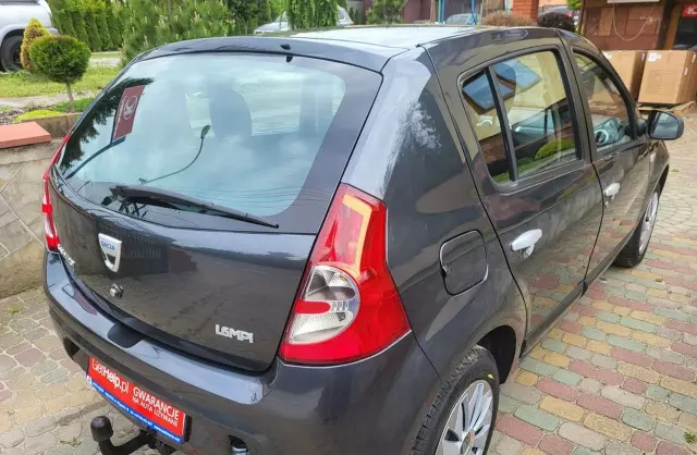DACIA Sandero 