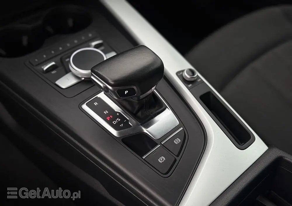 AUDI A4 Avant 2.0 TDI S tronic design