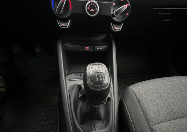 KIA Stonic 1.0 T-GDI M