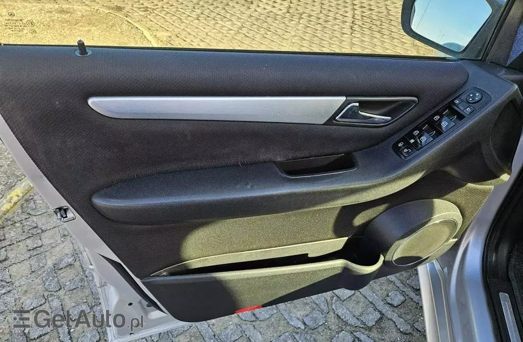 MERCEDES-BENZ Klasa B 