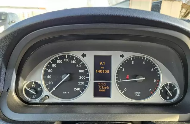 MERCEDES-BENZ Klasa B 