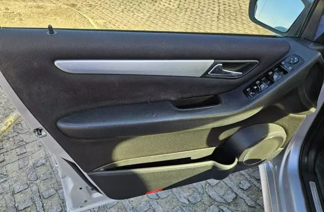 MERCEDES-BENZ Klasa B 