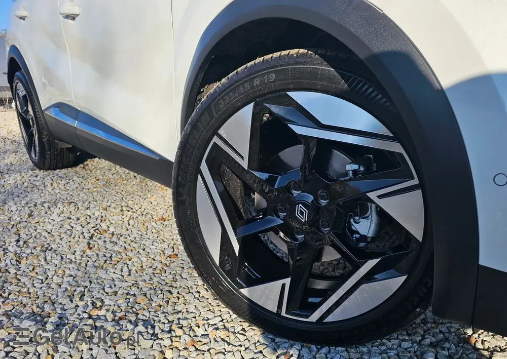 RENAULT Symbioz 1.6 E-Tech Full Hybrid 145 Iconic