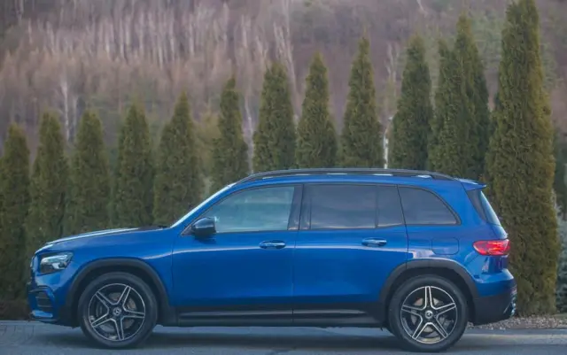 MERCEDES-BENZ GLB 220 d 4Matic 8G-DCT Edition AMG Line