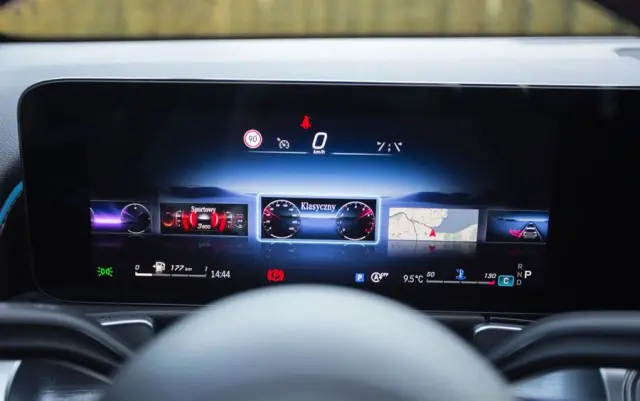 MERCEDES-BENZ GLB 220 d 4Matic 8G-DCT Edition AMG Line