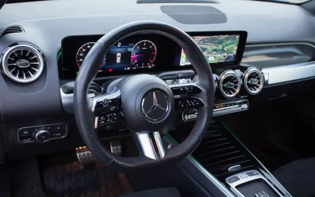 MERCEDES-BENZ GLB 220 d 4Matic 8G-DCT Edition AMG Line