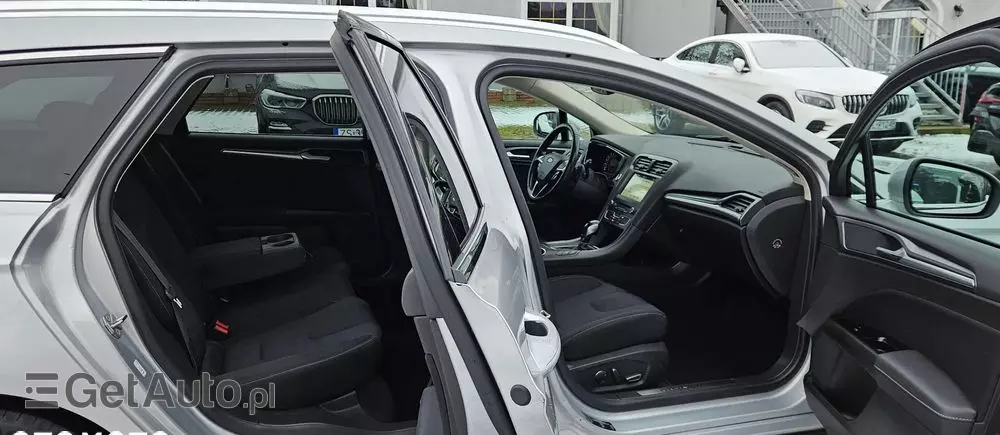 FORD Mondeo 2.0 TDCi Titanium PowerShift