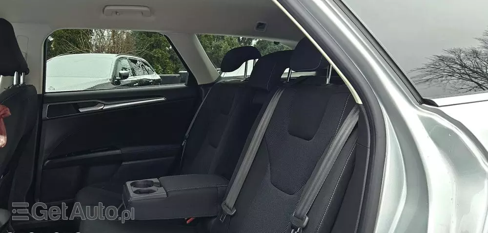 FORD Mondeo 2.0 TDCi Titanium PowerShift