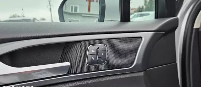 FORD Mondeo 2.0 TDCi Titanium PowerShift