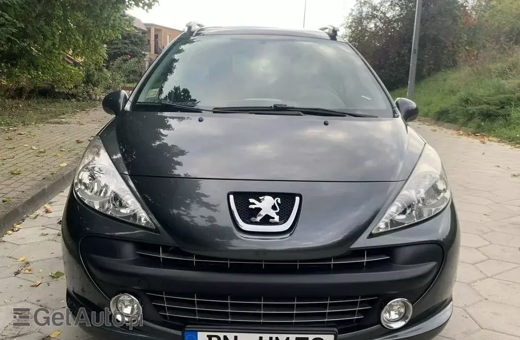PEUGEOT 207 