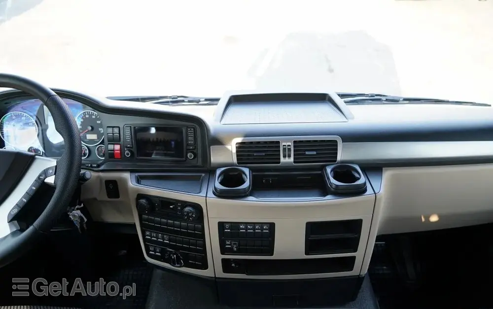 MAN TGS 26.420 / 6x4 / WYWROTKA 2 STRONNA / HYDROBURTA / BORDMATIC + HDS HIAB 188 B-3 / ROTATOR / CHWYTAK / PILOT / EURO 6 