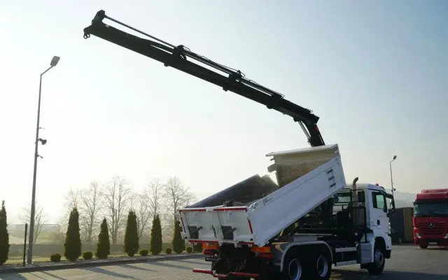 MAN TGS 26.420 / 6x4 / WYWROTKA 2 STRONNA / HYDROBURTA / BORDMATIC + HDS HIAB 188 B-3 / ROTATOR / CHWYTAK / PILOT / EURO 6 