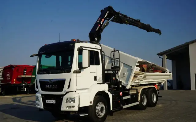MAN TGS 26.420 / 6x4 / WYWROTKA 2 STRONNA / HYDROBURTA / BORDMATIC + HDS HIAB 188 B-3 / ROTATOR / CHWYTAK / PILOT / EURO 6 
