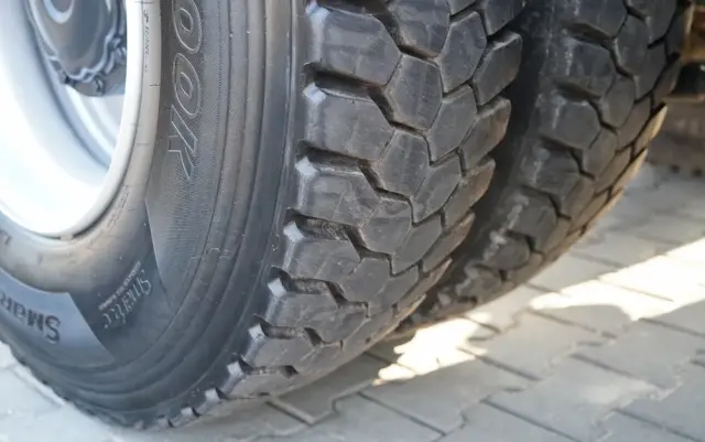 MAN TGS 26.420 / 6x4 / WYWROTKA 2 STRONNA / HYDROBURTA / BORDMATIC + HDS HIAB 188 B-3 / ROTATOR / CHWYTAK / PILOT / EURO 6 