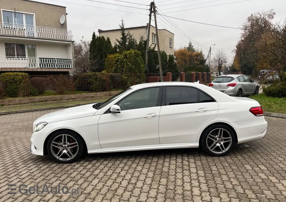 MERCEDES-BENZ Klasa E 220 CDI BlueEff Avantgarde
