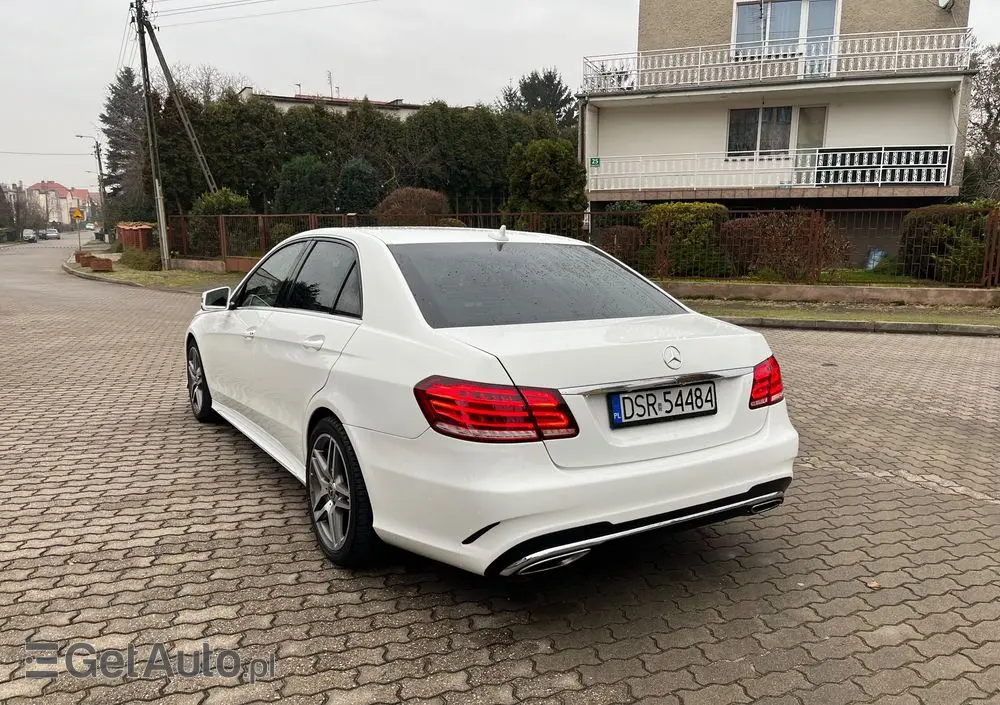MERCEDES-BENZ Klasa E 220 CDI BlueEff Avantgarde