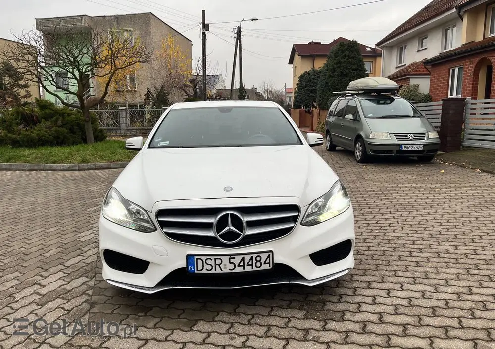 MERCEDES-BENZ Klasa E 220 CDI BlueEff Avantgarde