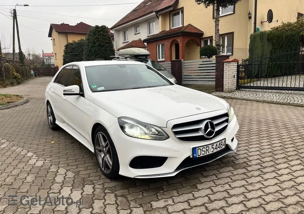 MERCEDES-BENZ Klasa E 220 CDI BlueEff Avantgarde
