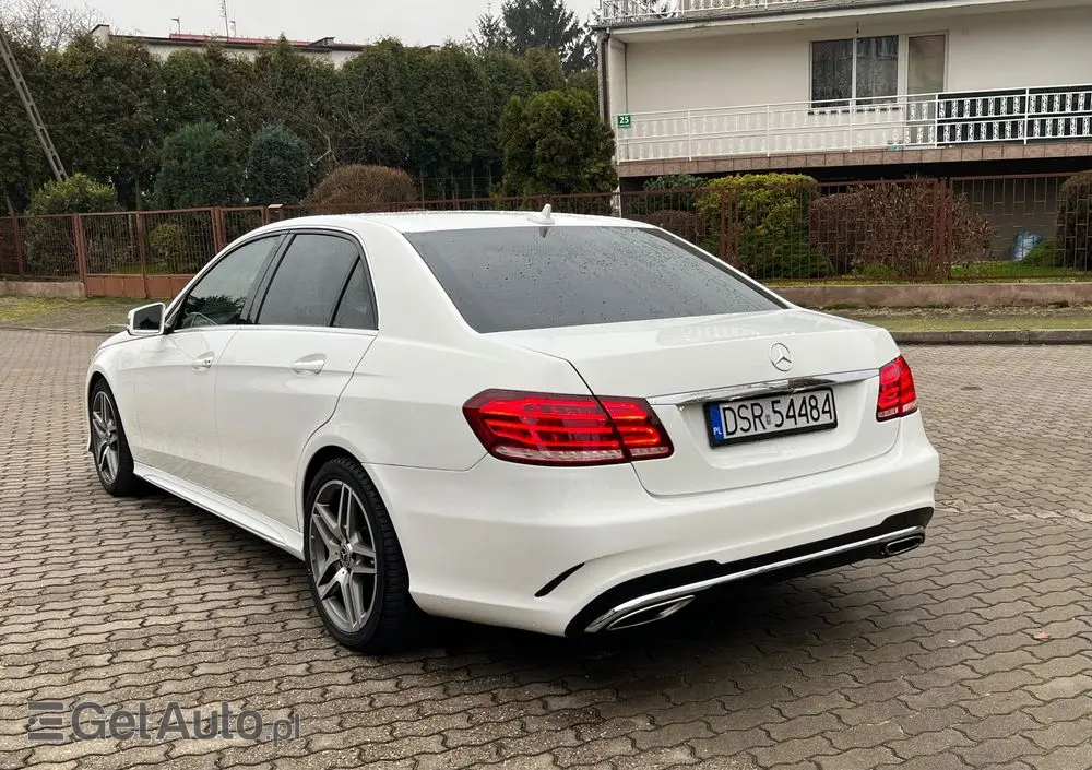 MERCEDES-BENZ Klasa E 220 CDI BlueEff Avantgarde
