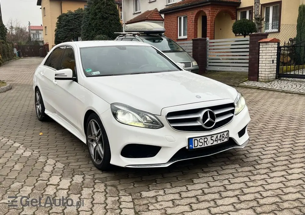 MERCEDES-BENZ Klasa E 220 CDI BlueEff Avantgarde