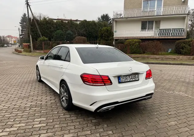MERCEDES-BENZ Klasa E 220 CDI BlueEff Avantgarde