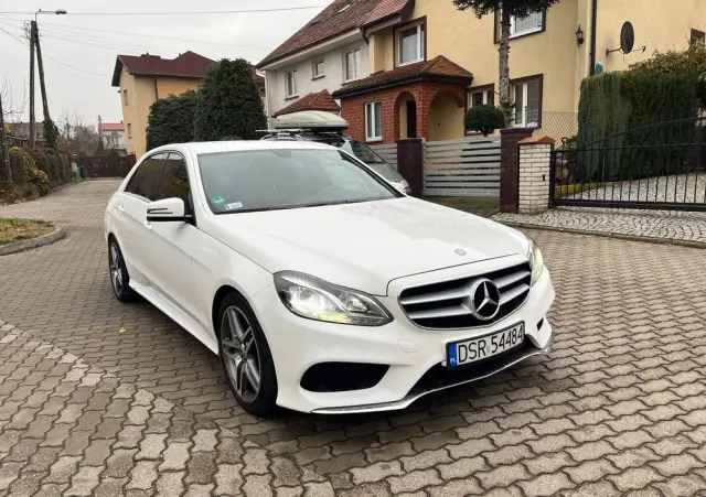 MERCEDES-BENZ Klasa E 220 CDI BlueEff Avantgarde