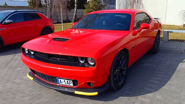 DODGE Challenger RT