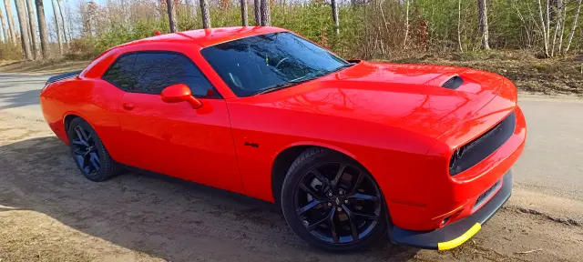 DODGE Challenger RT