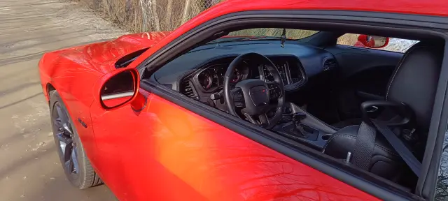 DODGE Challenger RT