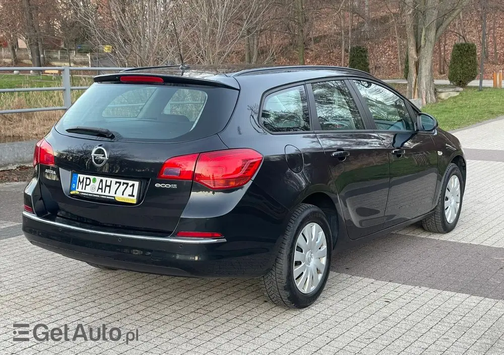 OPEL Astra 1.6 CDTI Active