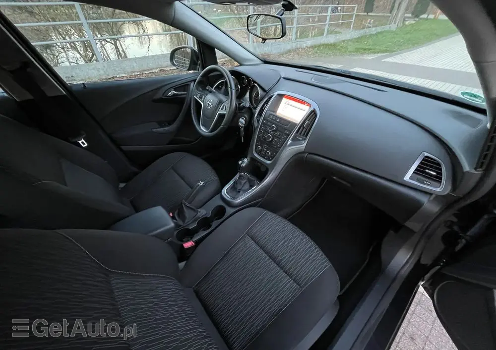 OPEL Astra 1.6 CDTI Active