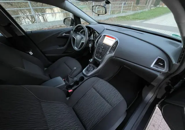 OPEL Astra 1.6 CDTI Active