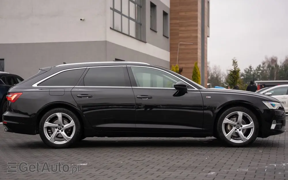 AUDI A6 Avant 40 TDI S tronic sport