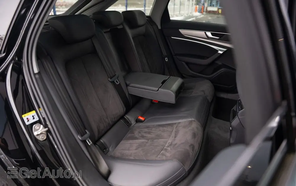 AUDI A6 Avant 40 TDI S tronic sport