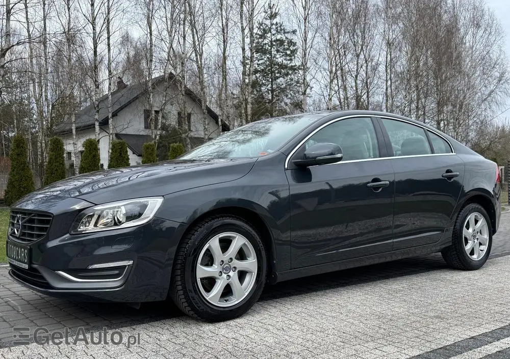 VOLVO S60 D4 Drive-E Momentum