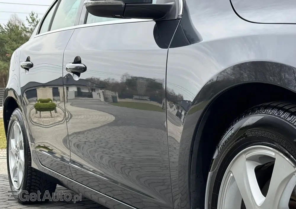 VOLVO S60 D4 Drive-E Momentum