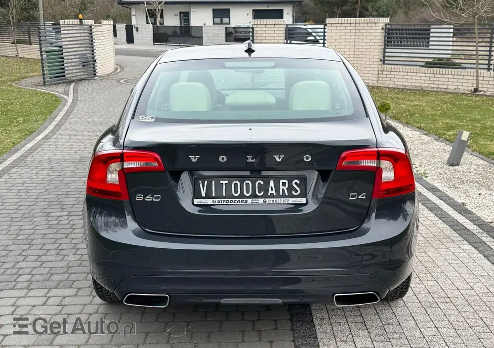 VOLVO S60 D4 Drive-E Momentum