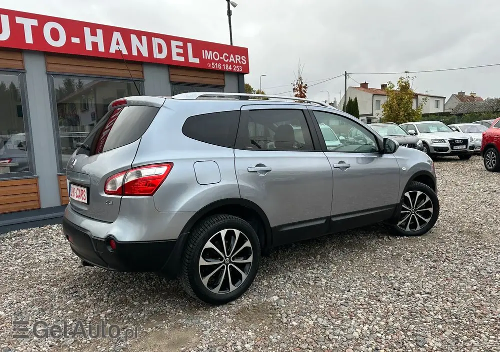 NISSAN Qashqai+2 