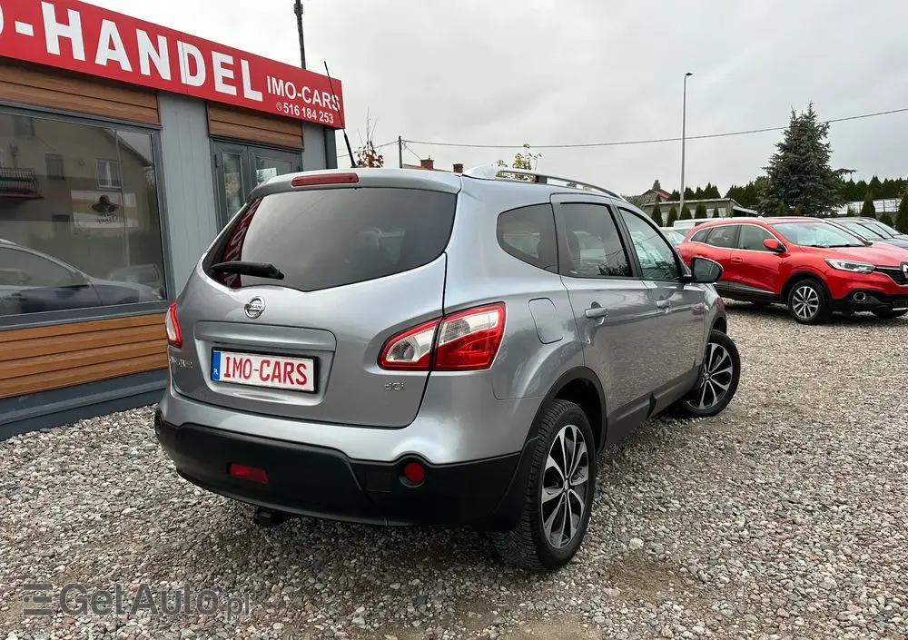 NISSAN Qashqai+2 
