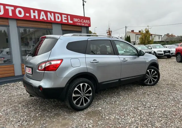 NISSAN Qashqai+2 