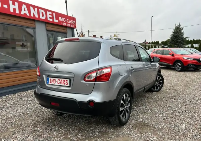 NISSAN Qashqai+2 
