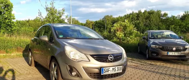 OPEL Corsa 