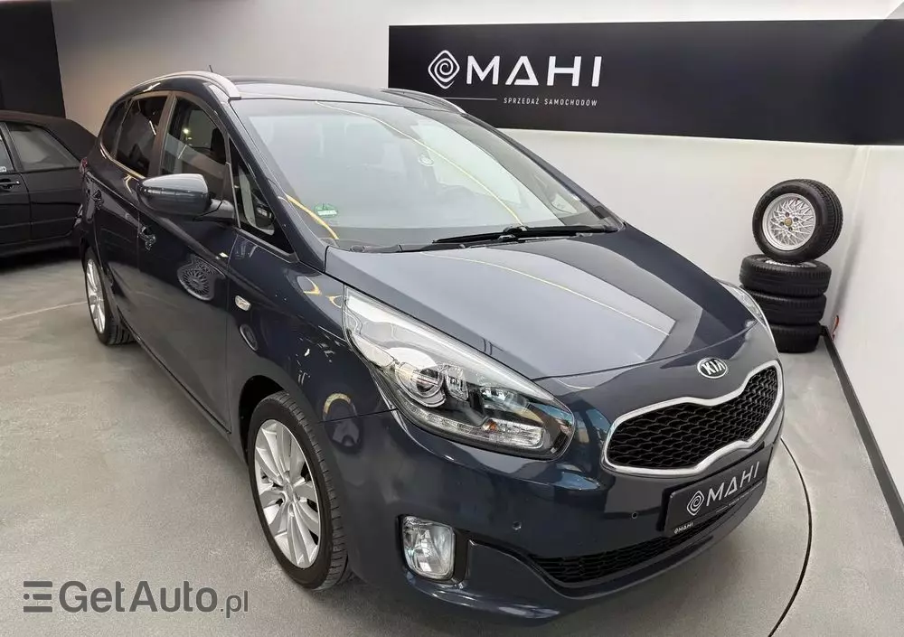 KIA Carens 1.6 GDI Fifa World Cup Edition