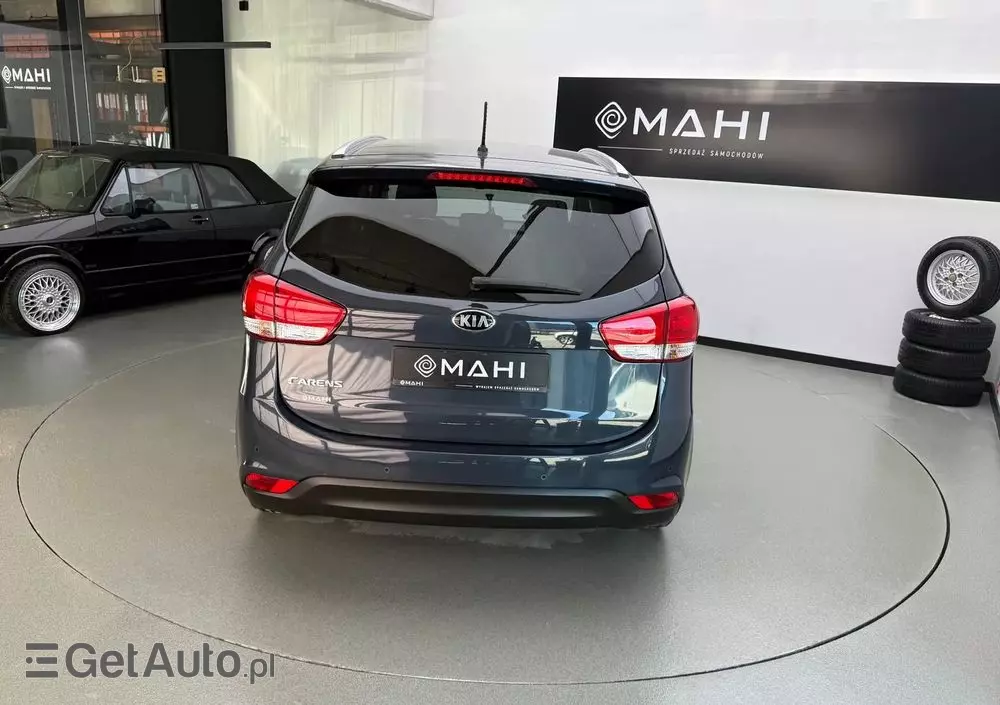 KIA Carens 1.6 GDI Fifa World Cup Edition