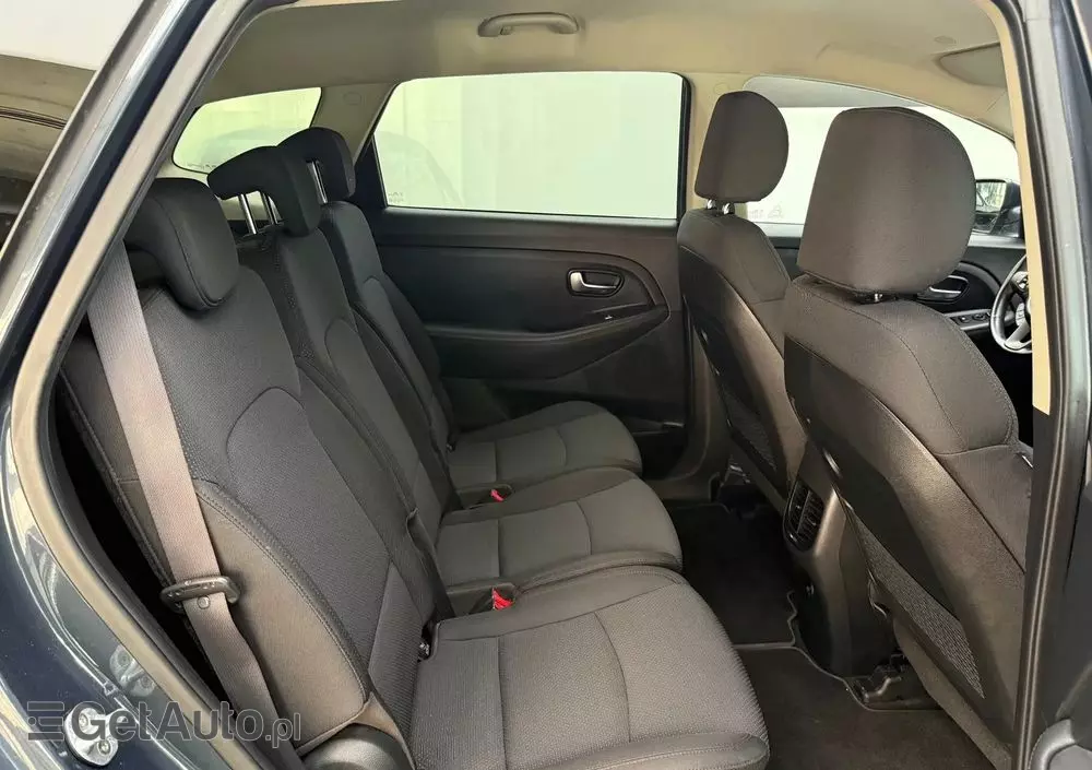 KIA Carens 1.6 GDI Fifa World Cup Edition