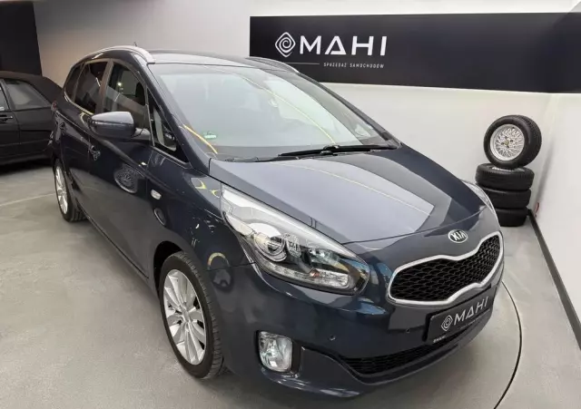 KIA Carens 1.6 GDI Fifa World Cup Edition