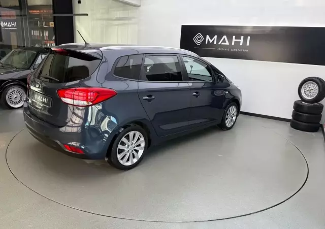 KIA Carens 1.6 GDI Fifa World Cup Edition