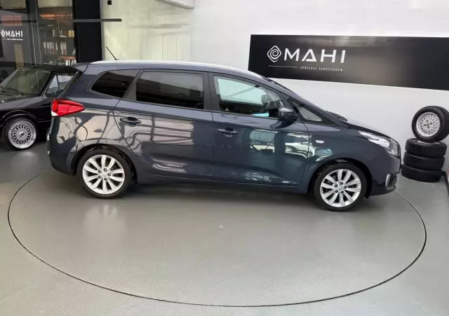 KIA Carens 1.6 GDI Fifa World Cup Edition